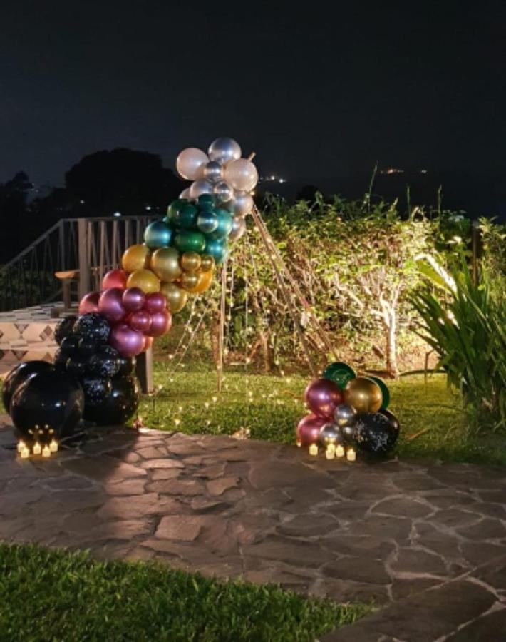 Villa Chacha At Macarena, Megamendung 외부 사진